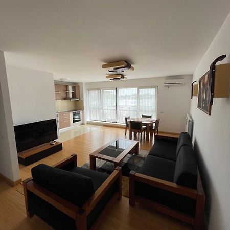 Sunny Two Room Apartment, Baneasa, Petrom City, Free Wi-Fi And Underground Parking Bucarest Esterno foto